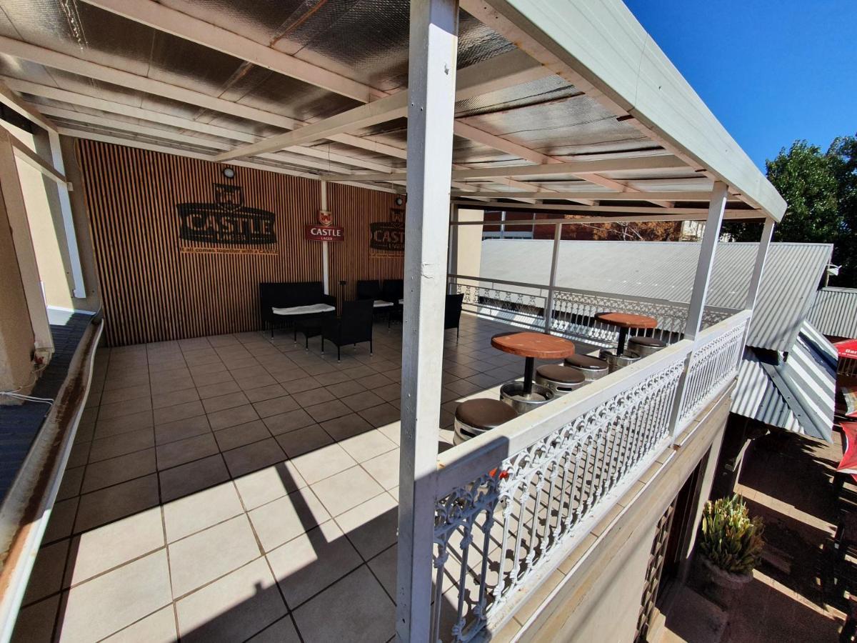 Barons Galley & Lodge Hartswater Exterior photo